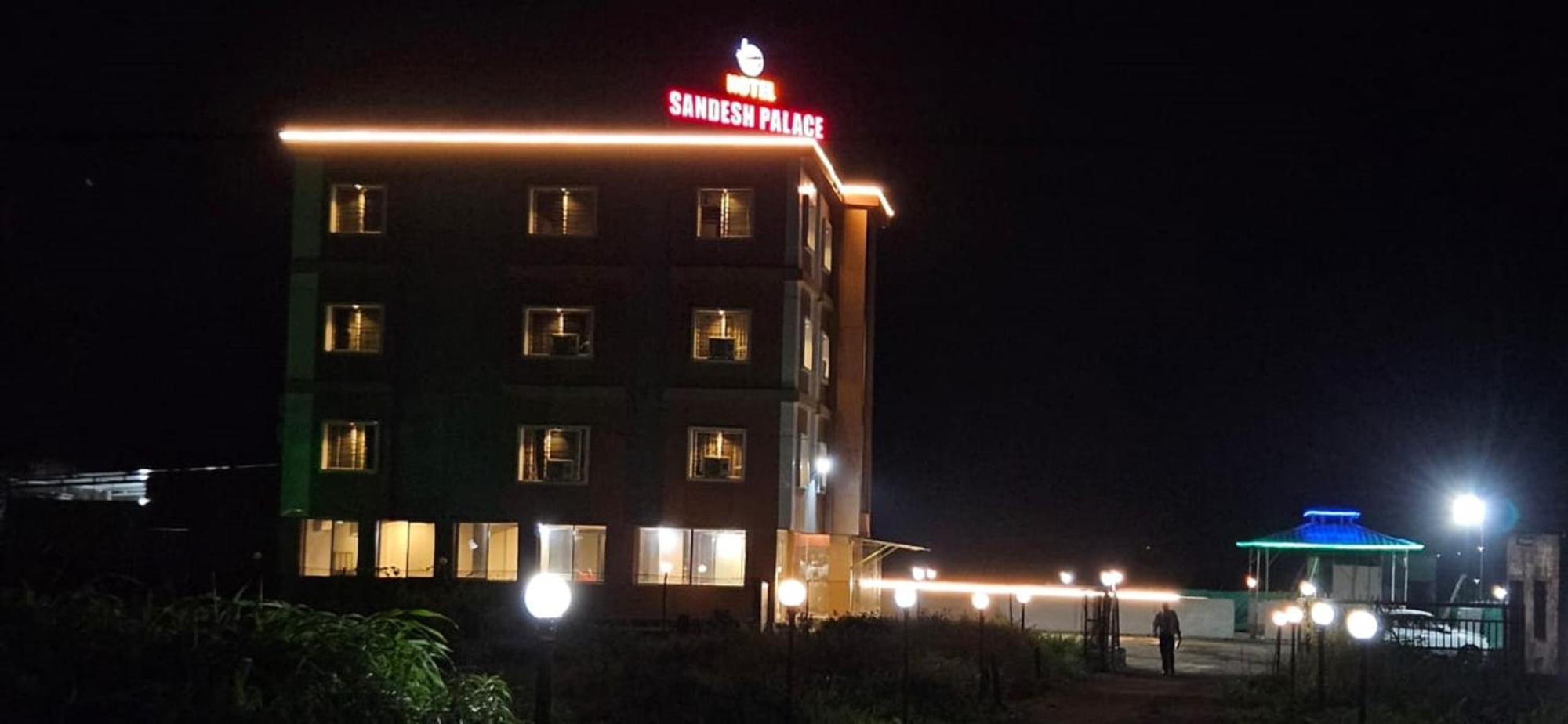 Hotel Sandesh Palace Lonavala Exterior photo